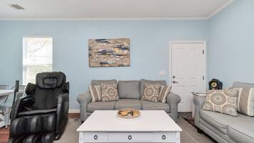 Smart TV, computer monitors