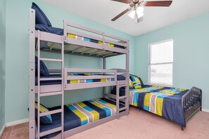 3 bedrooms, desk, free WiFi, bed sheets
