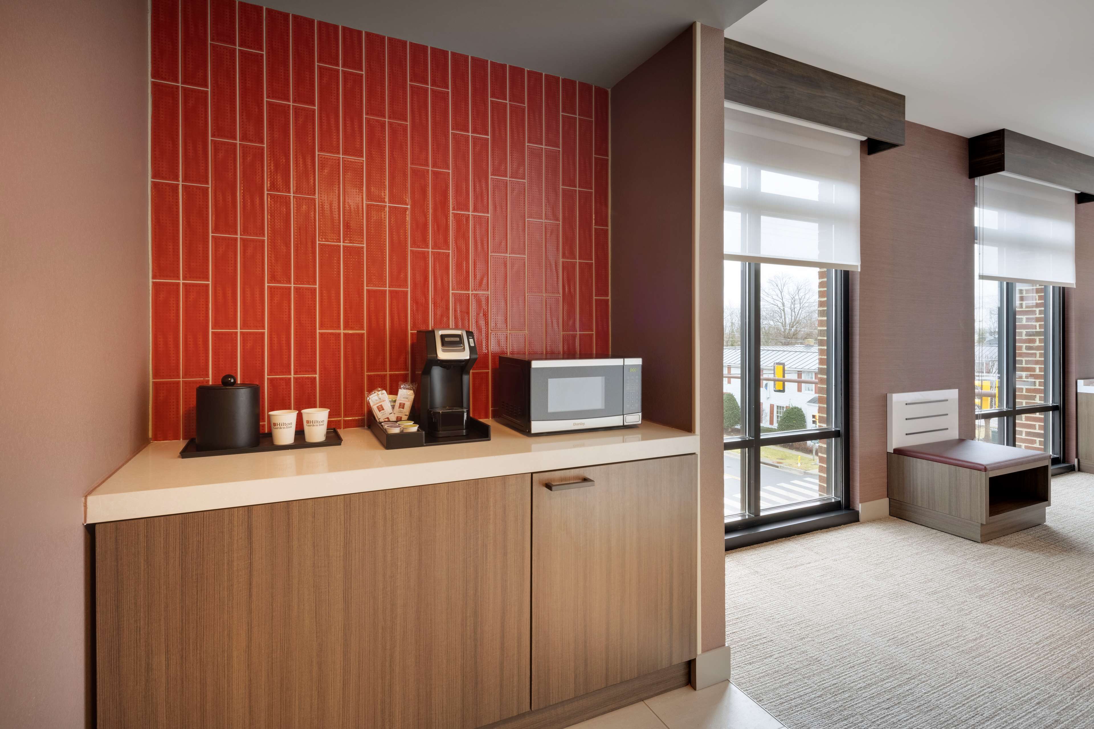 deluxe room, 1 king bed, city view | desk, laptop workspace, blackout curtains, iron/ironing board