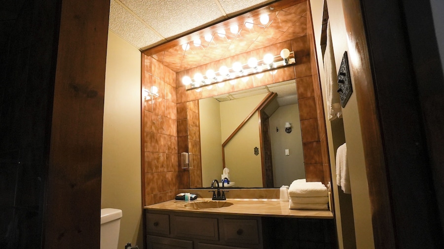 North Beach Hotel