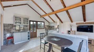 21-inch flat-screen TV with digital channels, TV, fireplace