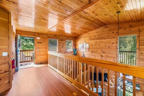 Interior - Cleaning fee waived with 6 night stay!! (Gatlinburg)