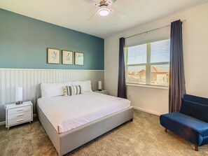 2 bedrooms, desk, iron/ironing board, WiFi