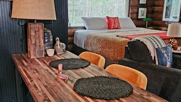 1 chambre, bureau, Wi-Fi gratuit, draps fournis