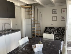 Interior - Central and bright modern apartment (Sant'Antioco)