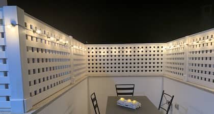 Central  and bright modern apartment