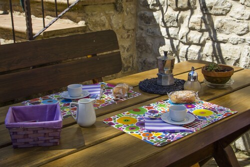 Holiday Apartment Il Piccolo Noce - Lavender Apartment