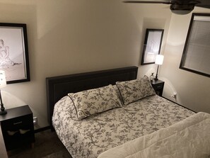 2 chambres, fer et planche Ă repasser, Wi-Fi gratuit, draps fournis