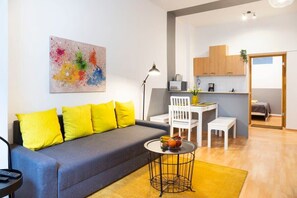 Televisio, työhuone