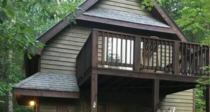 Private mountain Property, end of the road Privacy