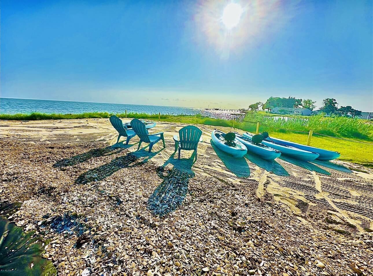 Waterfront Insta-Worthy Sunsets! 5BR w/ Bikes , Kayaks and 🐾 Friendly 