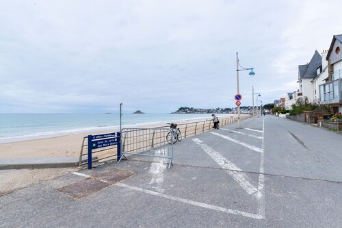 Les Voiles - appartement avec terrasse - plage à 50 m