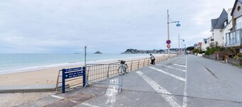 Les Voiles - appartement avec terrasse - plage à 50 m