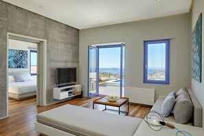 Luxury Villa with Private Pool, Heated Plunge Pool and Sea View | Wohnbereich