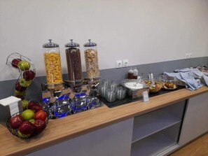 Restaurant - Hotel Lido (Athens)