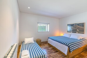 Basic Double Room | Free WiFi - HI Vila do Conde - Pousada de Juventude - Hostel (Vila do Conde)