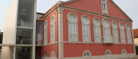 Voorkant van accommodatie