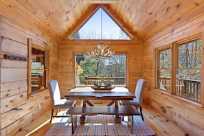Dining - 15% off Weekly Stays! Luxurious Large Blue Ridge Mtn. Cabin with Hot Tub! (Morganton)