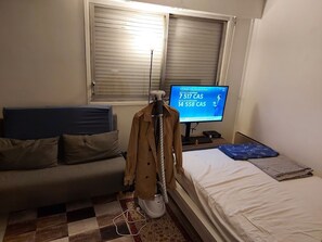 1 Schlafzimmer, Schreibtisch, Bügeleisen/Bügelbrett, kostenloses WLAN