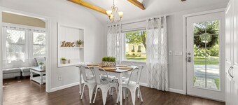 Close to Beach! Pool, Hot Tub, Firepit in Patio area & Deck.