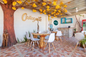 Desayuno continental incluido todos los días 