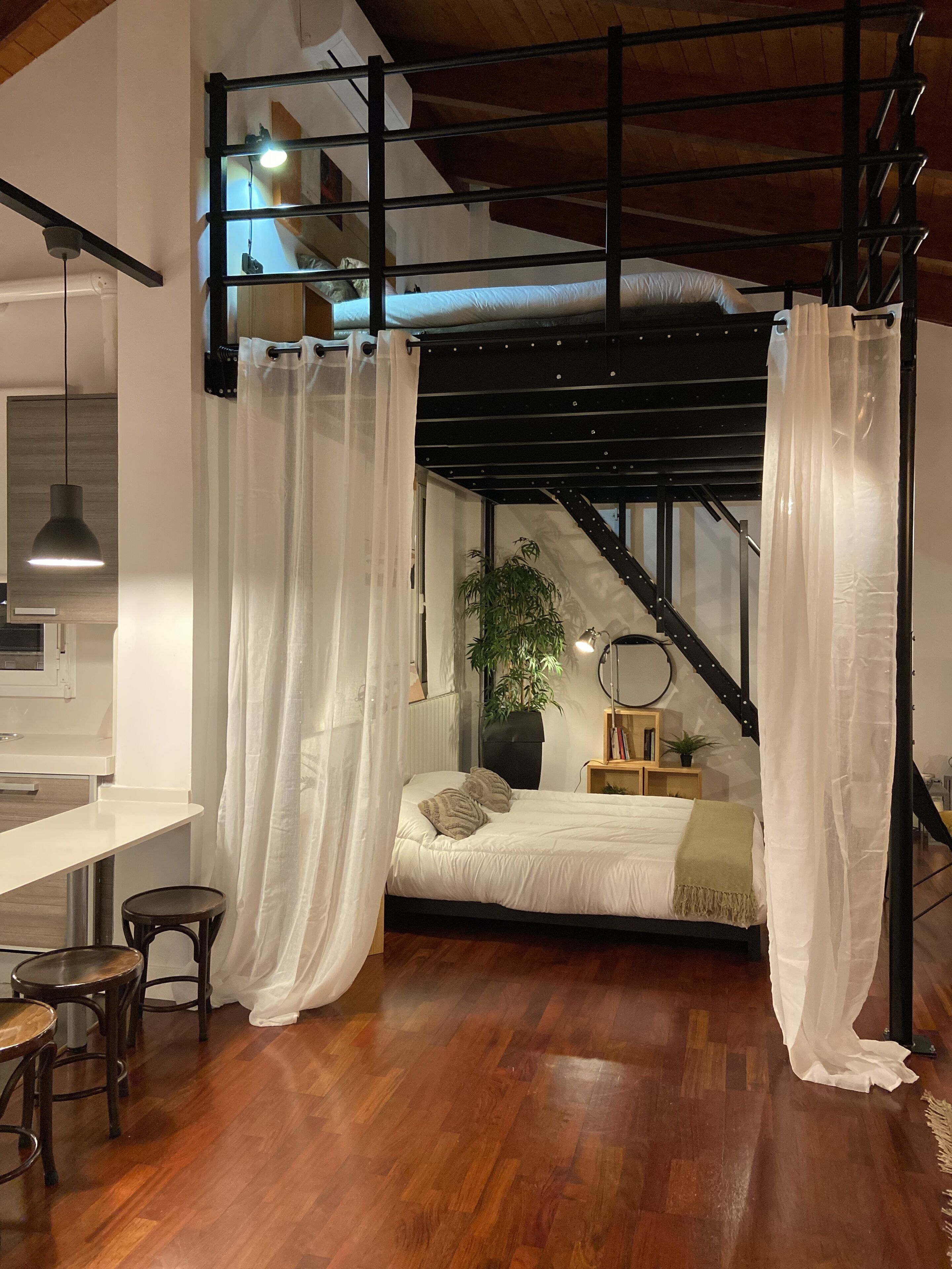 1 多间卧室、熨斗/熨衣板、免费 WiFi、床单