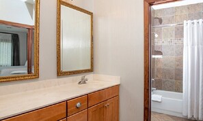 Bañera con ducha, bañera de hidromasaje