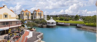 Harbourside Haven - Whangaparāoa Studio Apartment