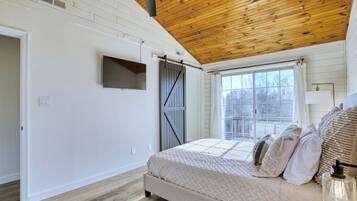 3 Schlafzimmer, Bügeleisen/Bügelbrett, Reisekinderbett, kostenloses WLAN