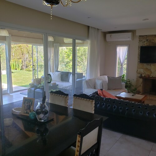 Hermosa Casa de Ale & Mabe