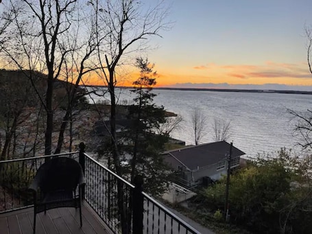 Property grounds. View Nauvoo and the Mighty Mississippi/Sidon