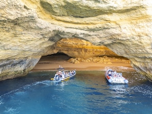 منوع