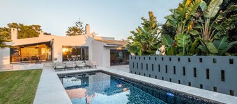 Elegant villa with infinity heatable pool