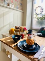 Desayuno (con cargo)