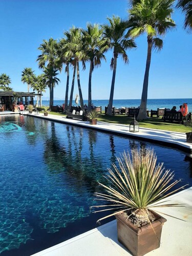 Modern villa near the sea