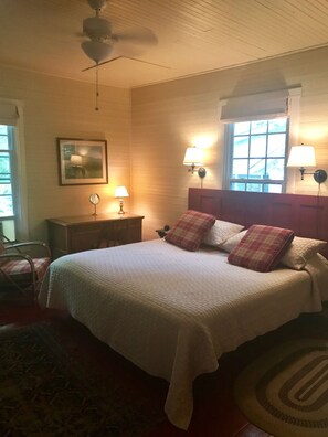 2 quartos, escrivaninha, Wi-Fi de cortesia, roupa de cama