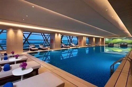 Youyi Holiday Hotel (Foshan Lishui Big Commercial Center Branch)