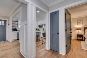 Interior - Luxury 2bd Cottage in Augusta (Augusta)