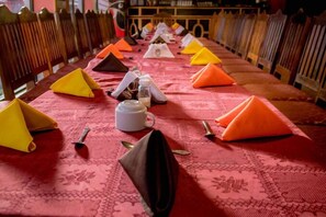 Desayuno a la carta diario (GTQ 35 por persona)