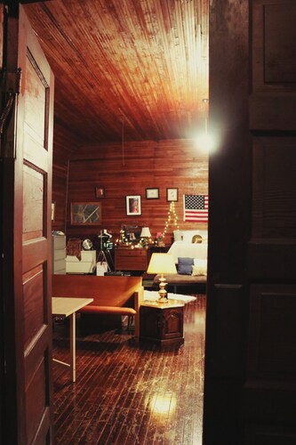 Remote One-Room Farm Church 1hr from Nashville!