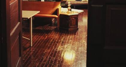 Remote One-Room Farm Church 1hr from Nashville!