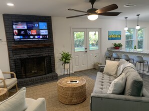 تلفزيون، مكتب