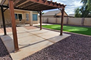 Property grounds - Dad's Big House (Phoenix)