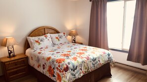 1 bedroom, iron/ironing board, travel crib, free WiFi