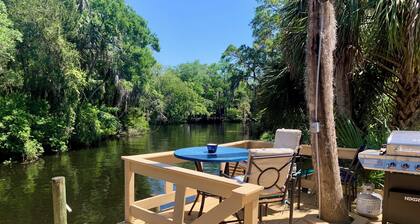 Relaxing Riverfront Retreat