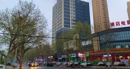 Echarm Hotel (Jingzhou Olympic Sports Center)