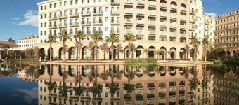 Feilong Hotel