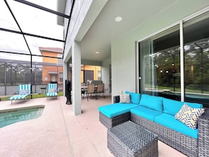 Outdoor dining - PP2904 - 6 Bedrooms w/ Pool & Resort Access (Kissimmee)