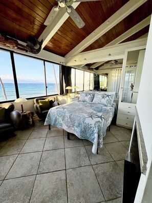 3 bedrooms, iron/ironing board, travel crib, WiFi