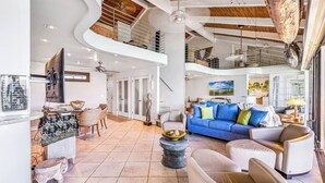 Smart TV - PAPAKEA RESORT -BRING THE FAMILY TO MAUI  - July/August Specials (Lahaina)